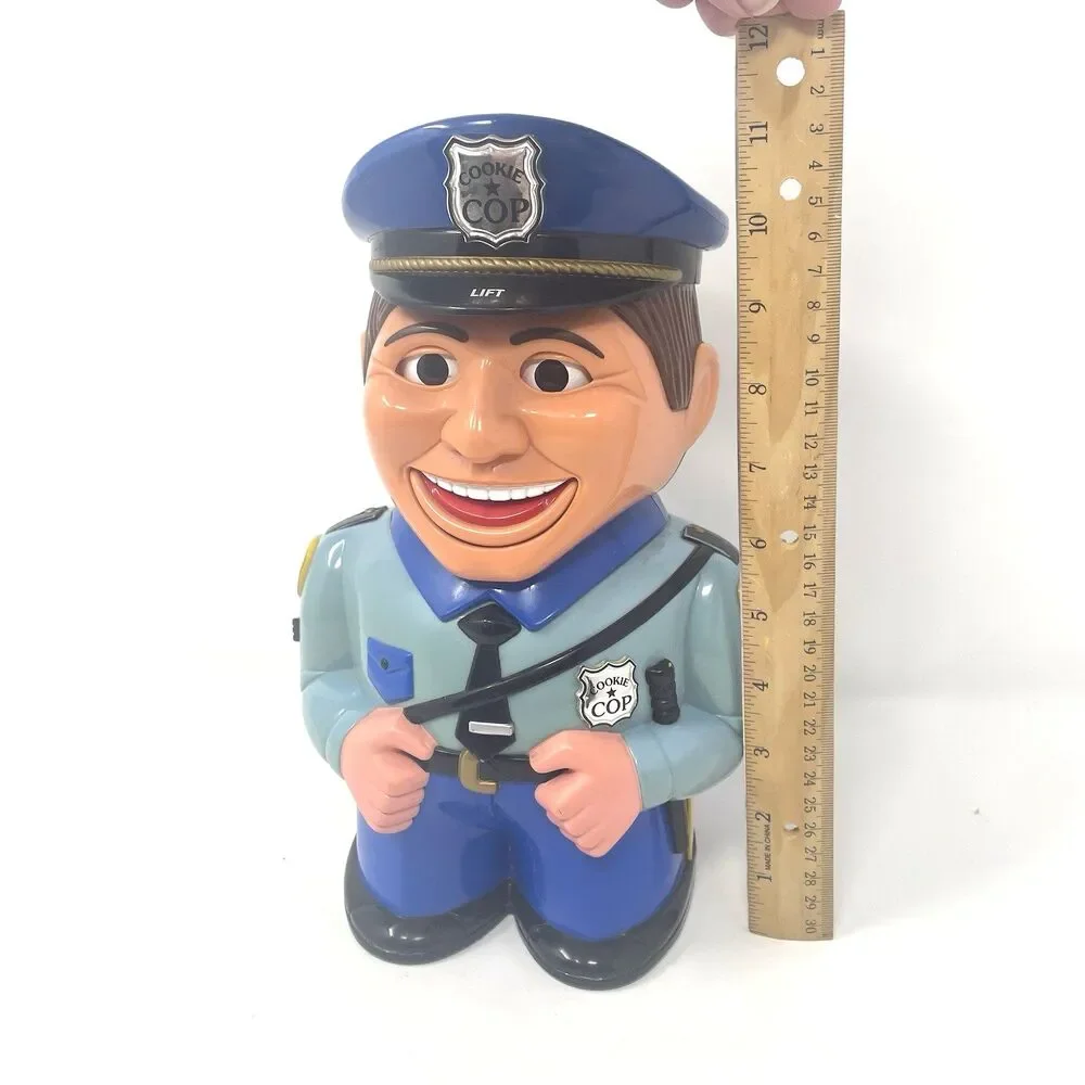 Vintage 2001 Cookie Cop Talking Cookie Jar Animated Eyes & Mouth Works! 11